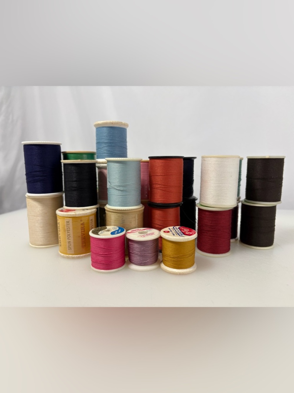 Vintage Collectible Sewing Threads 26 Spool Lot Various Brands & Colors